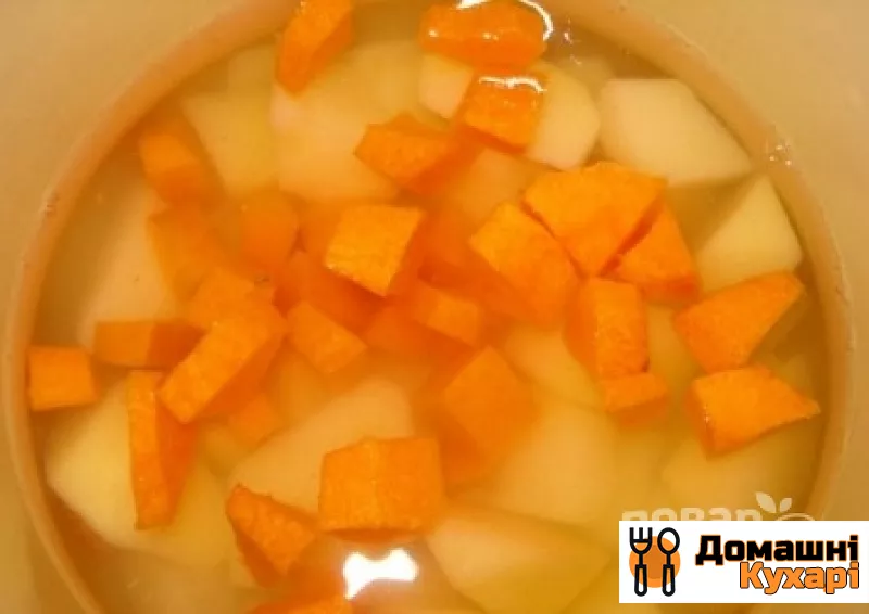 Сирний суп-пюре з грінками - фото крок 1