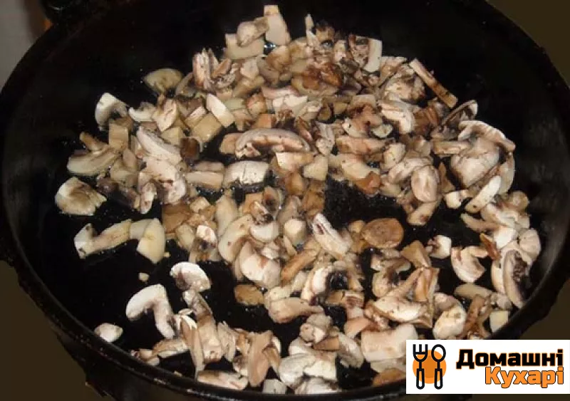 Тарталетки з маринованими грибами - фото крок 1