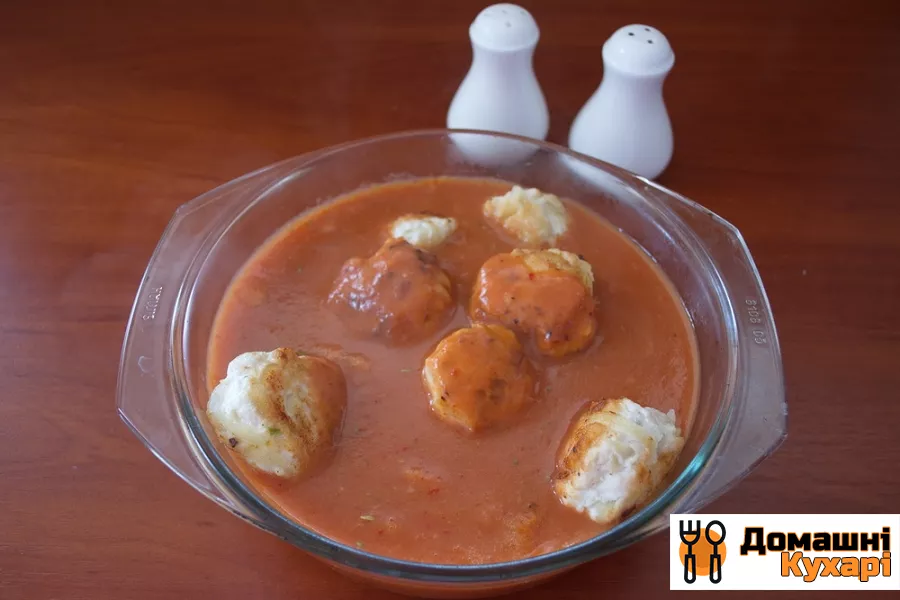 Тефтелі в томатному соусі зі сметаною - фото крок 4